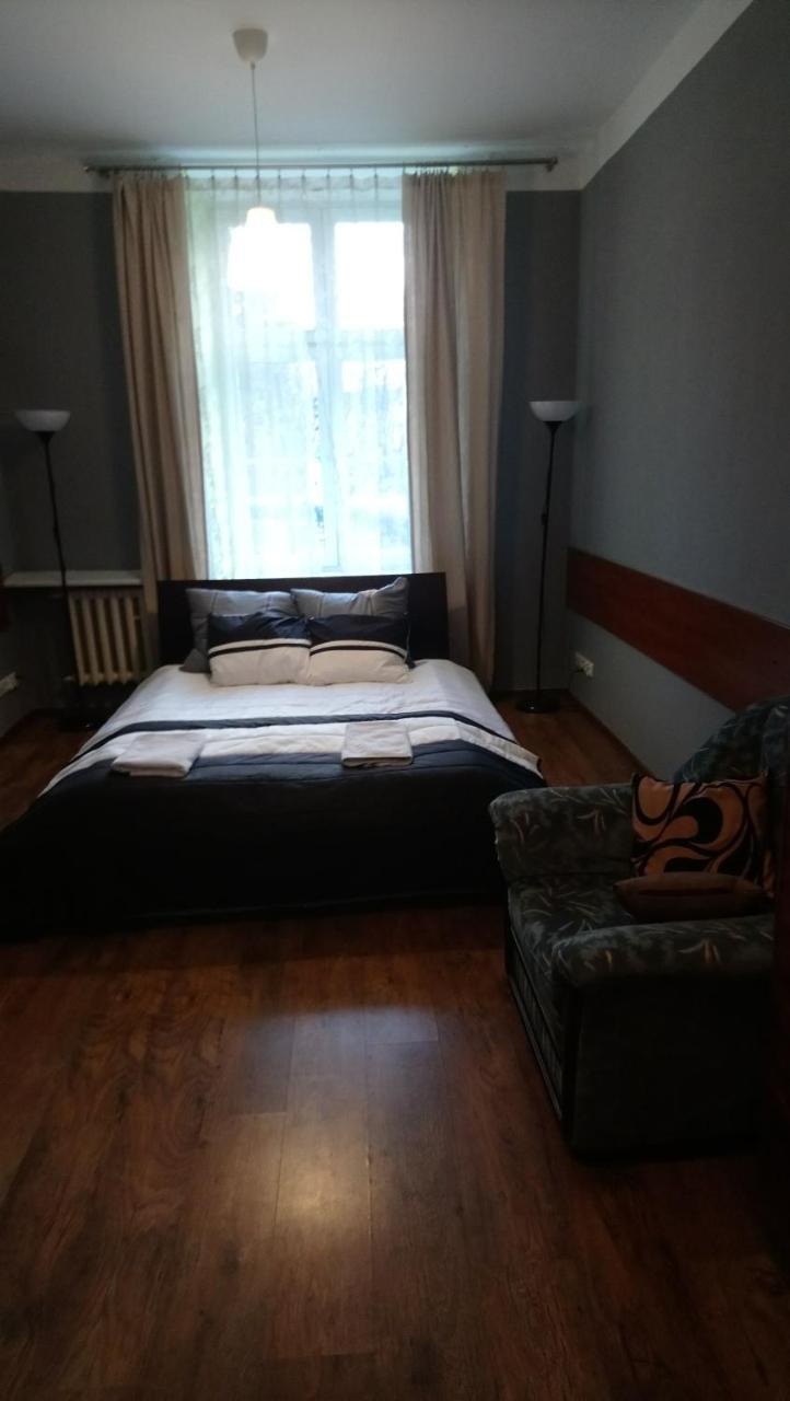 Words & Swords Homestay *
